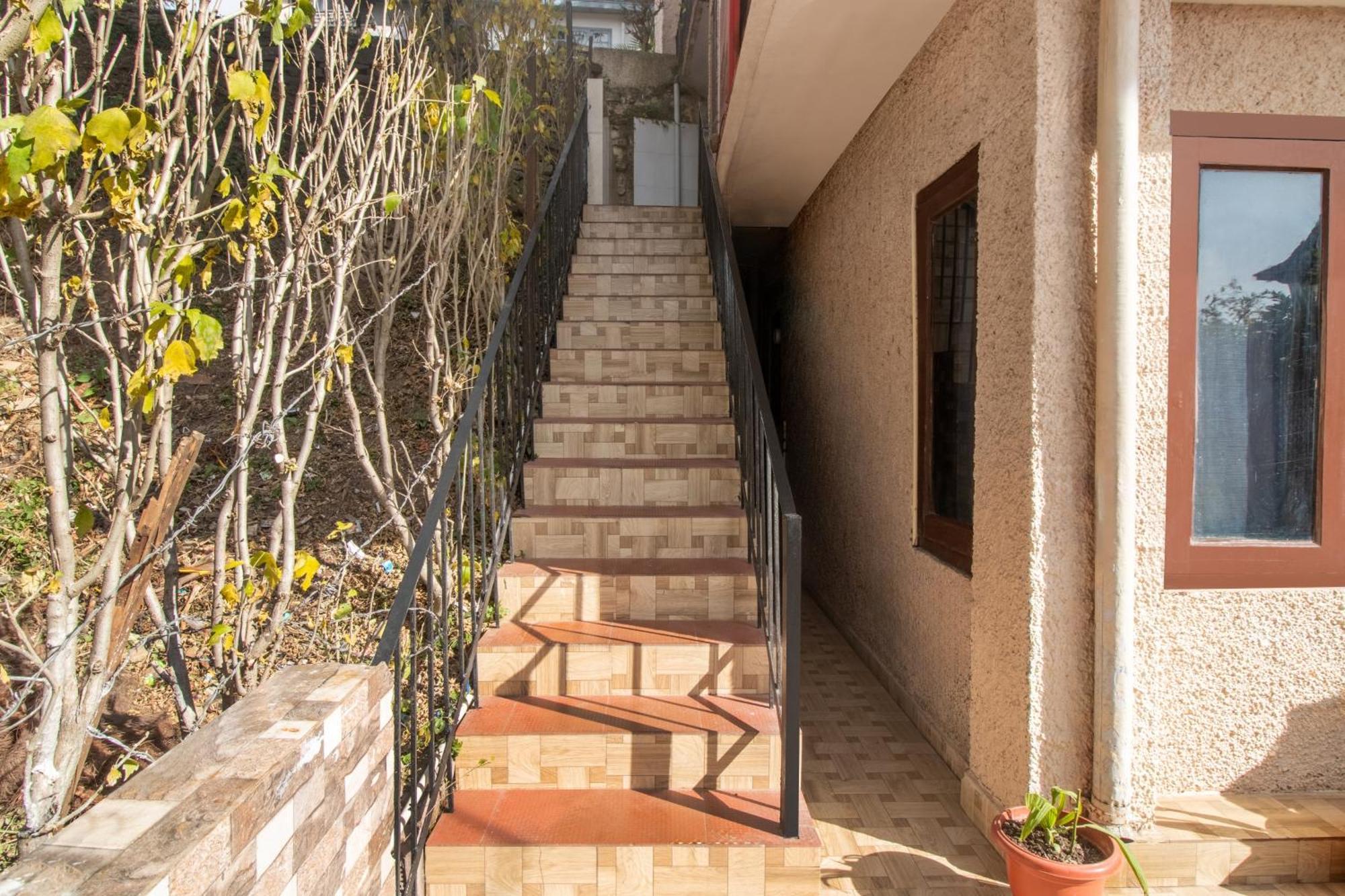 Itsy Hotels Avantika With Forest View Shimla Exterior foto